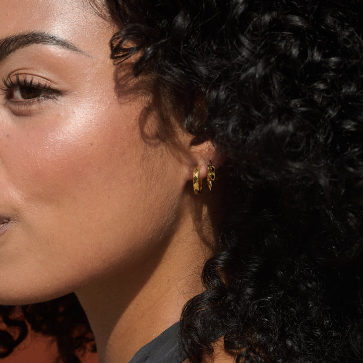 Noor - Spike øreringe med ring 16mm rustfrit stål