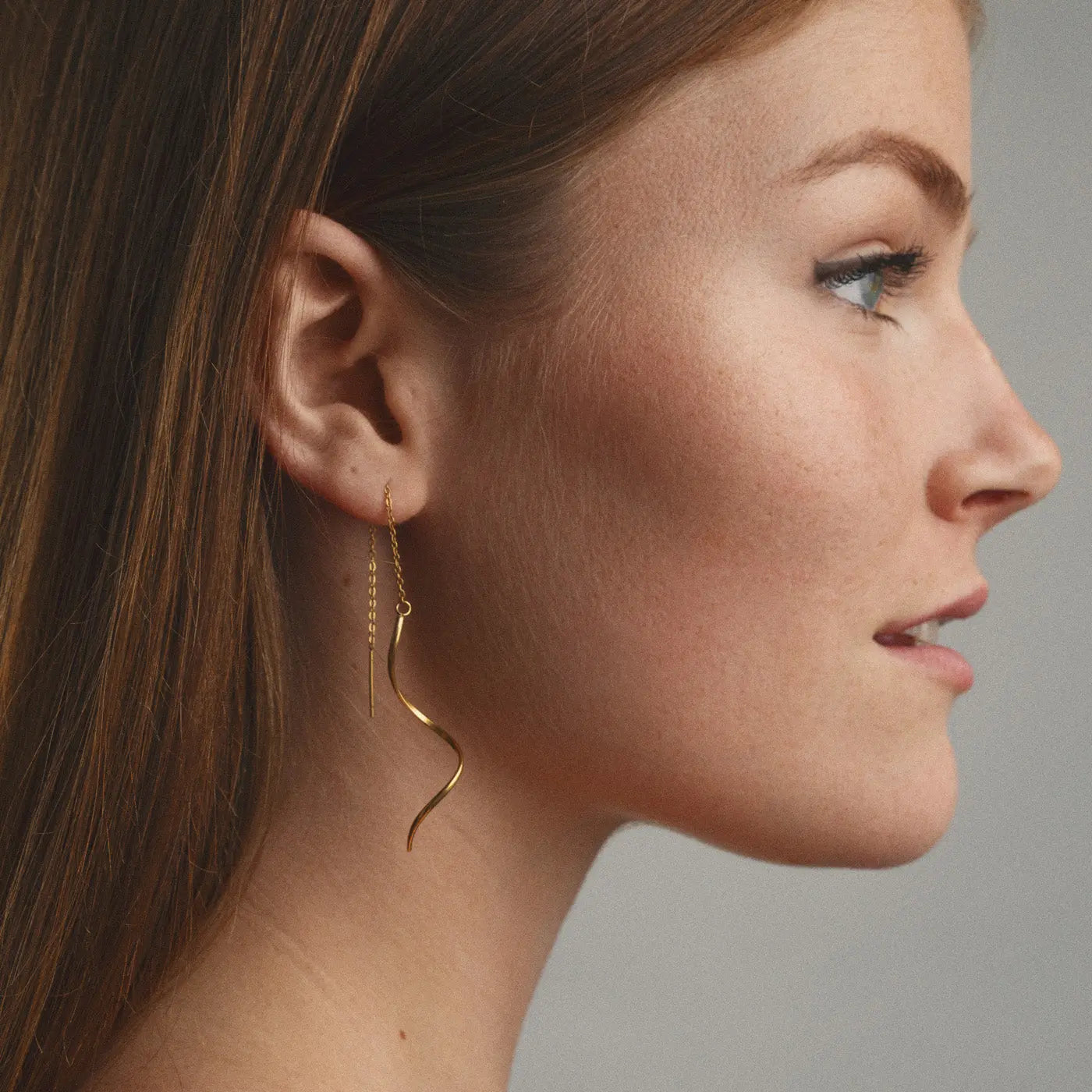 Tina - Swirly Shape Chain Øreringe i rustfrit stål
