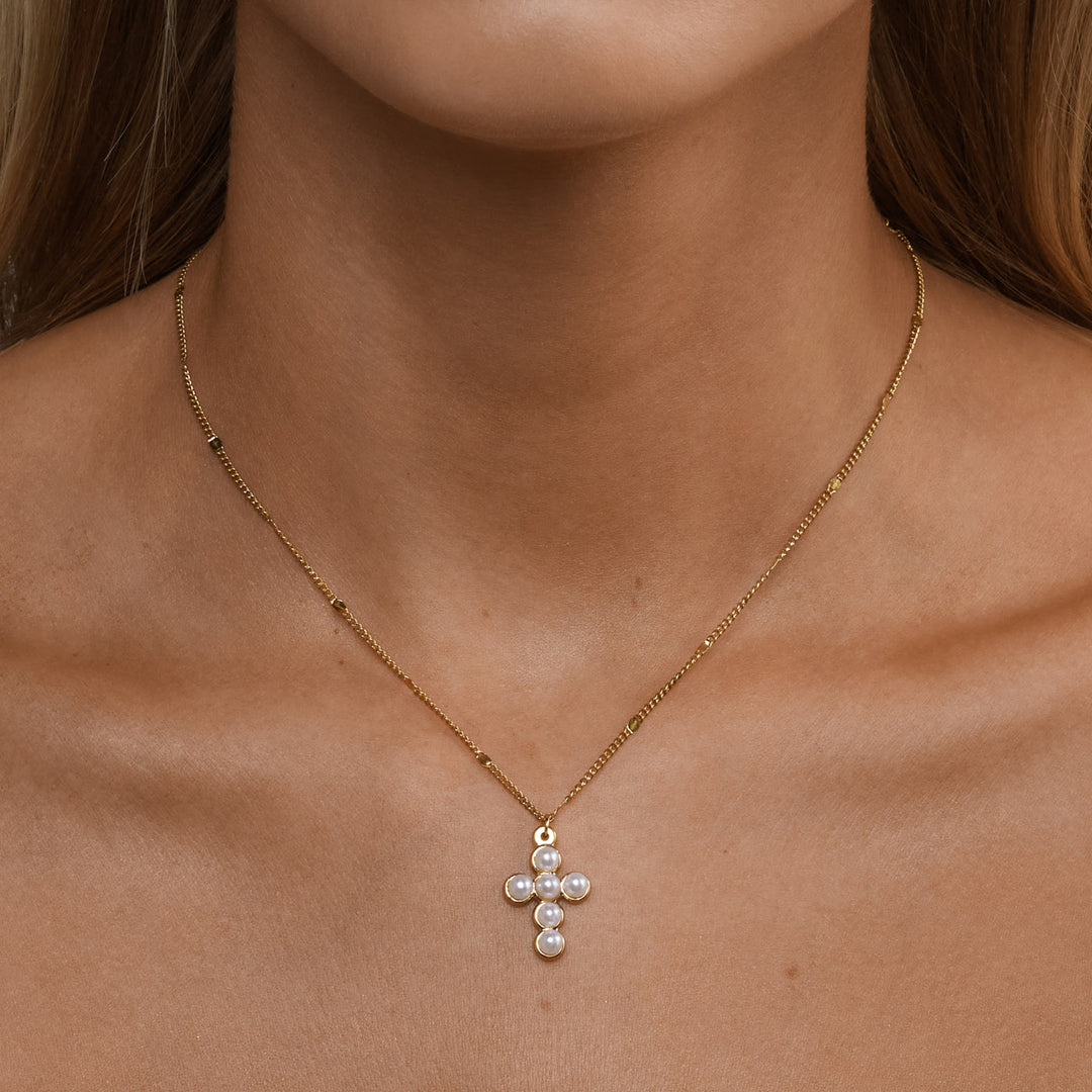 Essie - Pearl Cross Necklace Stainless Steel