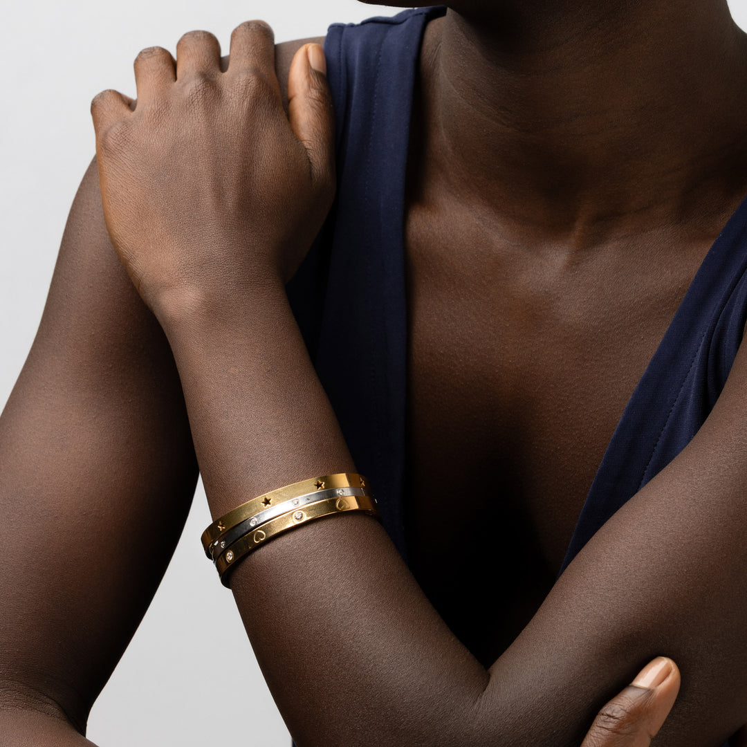 Gia - Crystal Heart Bangle Armbånd i Rustfrit Stål