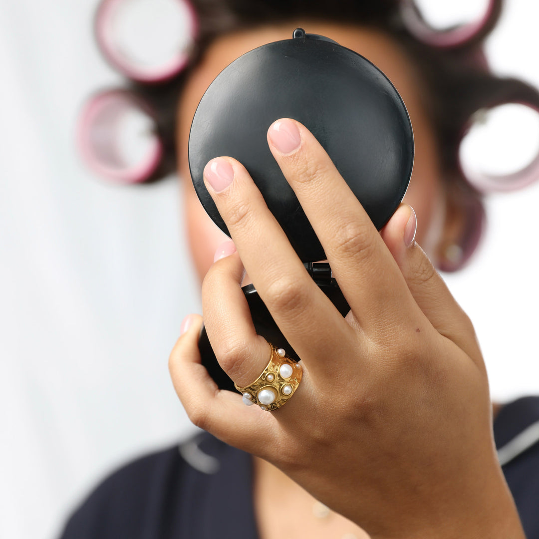 Kerstin - Hamret Perlering i Rustfrit Stål