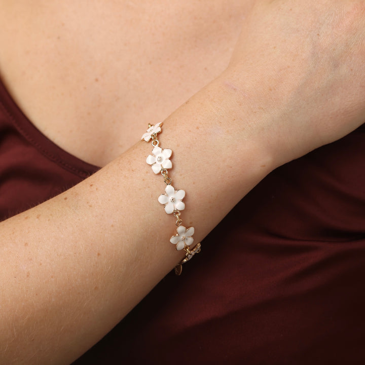 Adeline - Emaljeret blomsterkæde armbånd hvid
