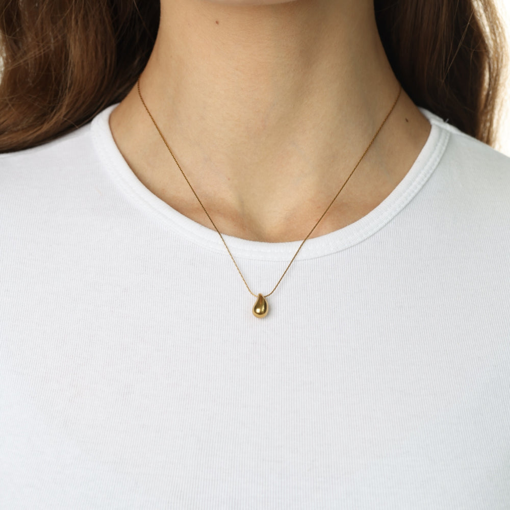 Lemoni – drop necklace in stainless steel, gold | Timi of Sweden