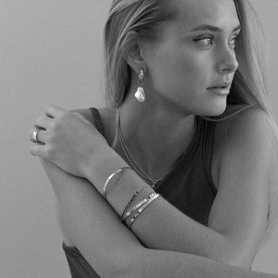 Essentielt armring